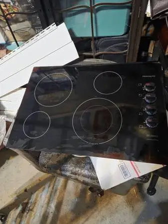 Frigidaire 30 Electric cooktop
