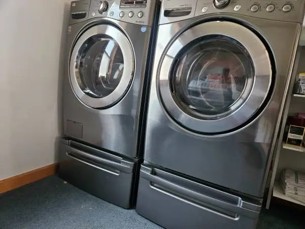 LG Front Load Washer and Dryer With Pedestals