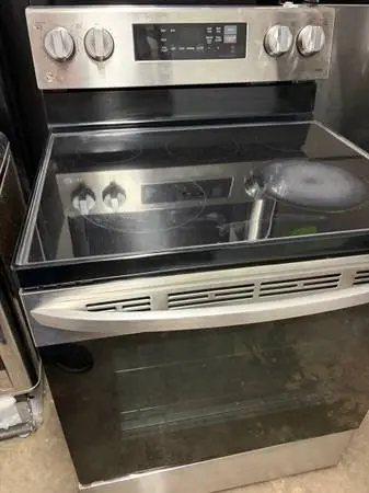 2023 LG Smooth Top Stainless Steel Stove