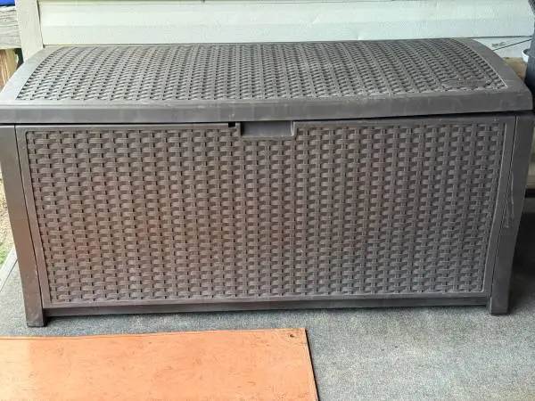 Deck/Pool Box
