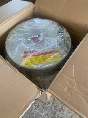 New 10 gallon elec water heater