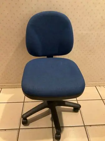 Rolling office chairs