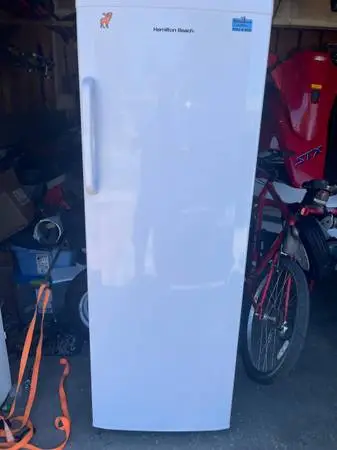 HAMILTON BEACH 11 CUBIC FT FREEZER