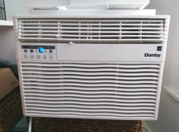Danby 12,000 BTU window air conditioner