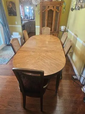 Free Dining table with 6 chairs and foldable cover