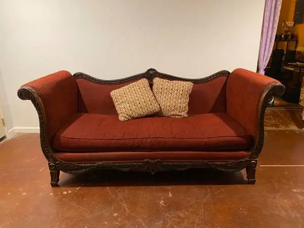 Sofa - Gorgeous!
