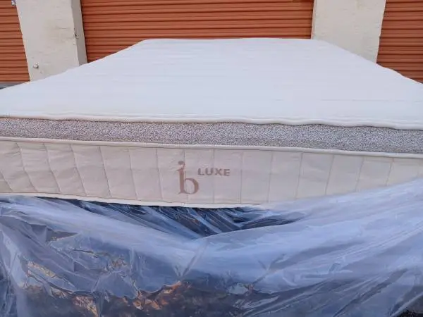 NEW QUEEN Birch Luxe All Natural Mattress Retail$1999