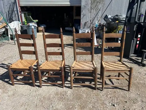 4 Ladder Back Chairs W/Cane Bottom