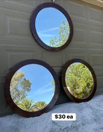 Round mirrors