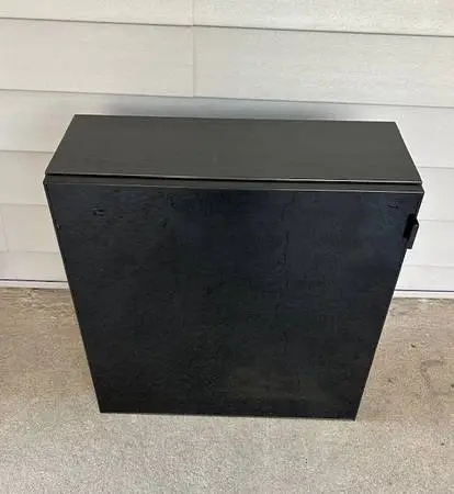 Ikea Besta wall-mounted cabinet *like new*