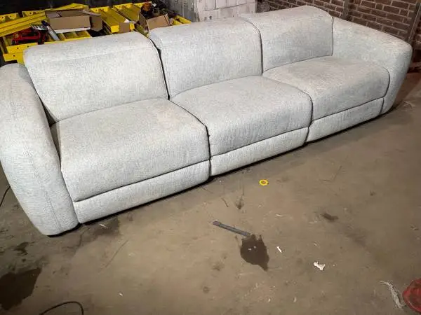 showroom furniture