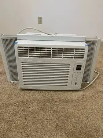 Window Air Conditioner 6000 btu