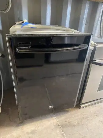 Black Maytag Dishwasher *TESTED* Model #MDB6769PAB1 Used