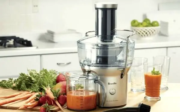 BREVILLE Juice Fountain Juicer, Silver, BJE200XL -