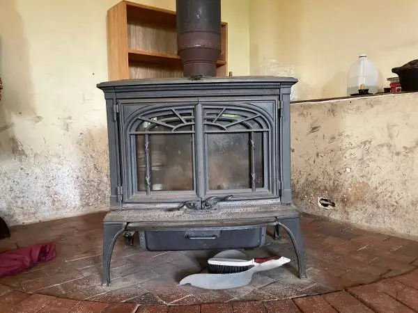 Wood Stove - Lots of BTUs