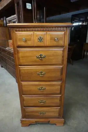 Tall Narrow Dresser