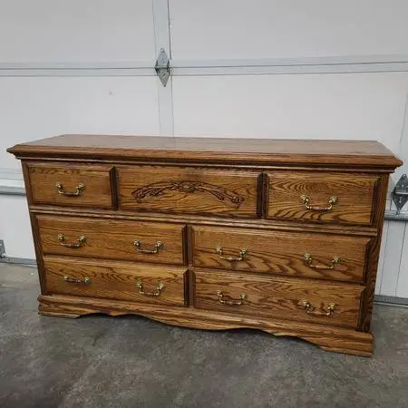 Solid Wood Furniture Tradtions Dresser