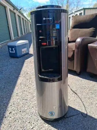 Glacier Bay Stainless Steel Water Dispenser - Hot & Cold Taps