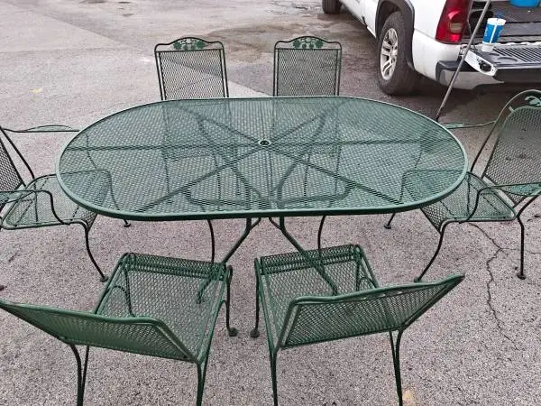 Green Wrought Iron 7 Piece Set w/Oval Table