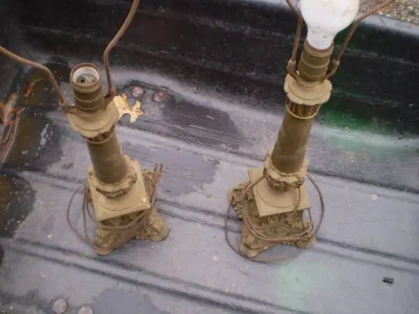 Vintage pot metal brass plated set of 2 lamps very rare find