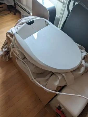 Brondell S1200 Bidet Seat