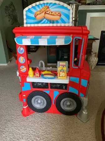 Little Tykes Food Truck