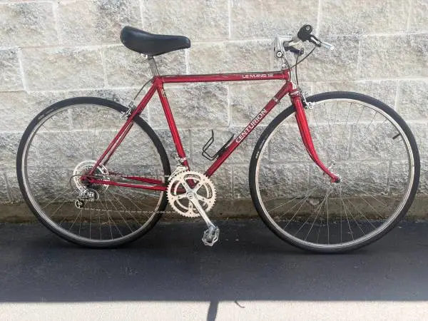 Centurion 12-speed flat bar commuter road bike for 54” to 5’7”