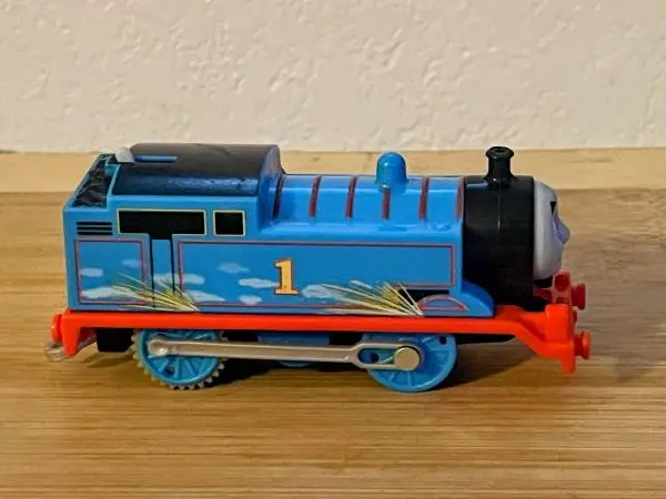 Thomas & Friends Trackmaster Speed & Spark Motorized Thomas #1 Train