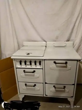 Antique magic chef stove
