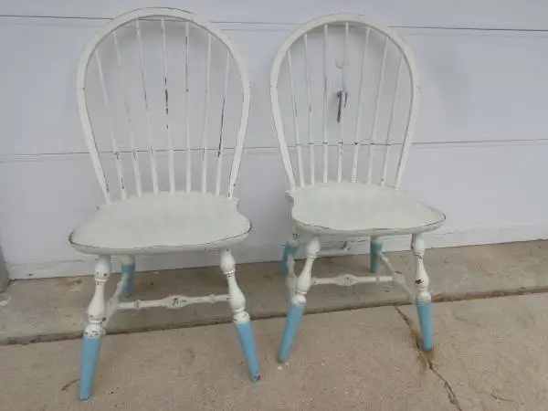 Chairs (2 each)