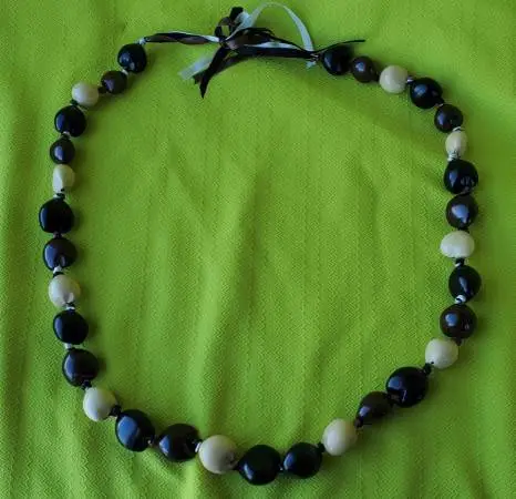 Kukui Nut Black Brown and Ivory Colored Beads Necklace