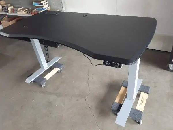 Adjustable Height Desk. Up/Down table. Electric