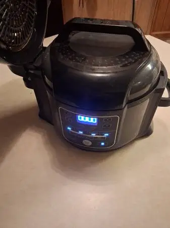 Ninja 7 in 1pressure cooker,slow cooker