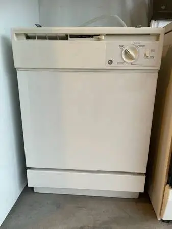 Dishwasher for sale
