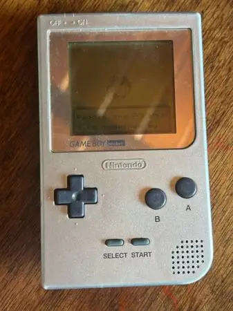 Nintendo game boy pocket