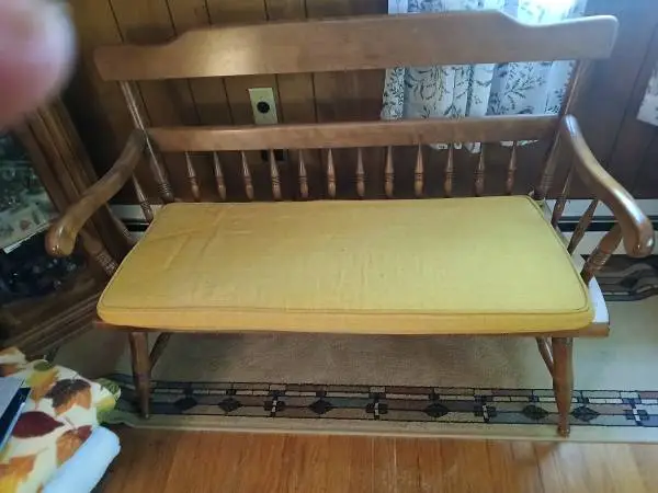 Ethan Allen deacons bench maple 48