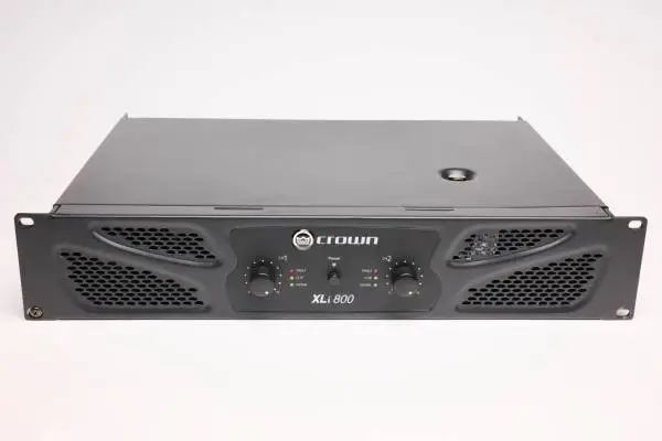 Crown XLi 800, two-channel, 300w power amplifier