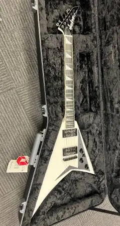 Jackson RR1T v