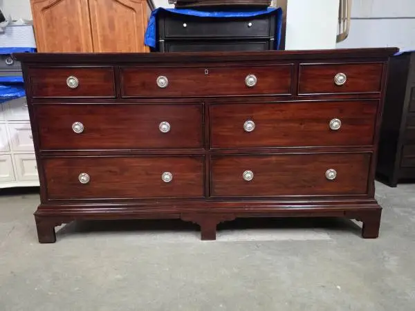 Dark Mahogany Color 7 Drawer Dresser