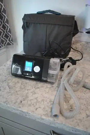 Resmed Airsense 10 autoset cpap sleep apnea machine works great 4274