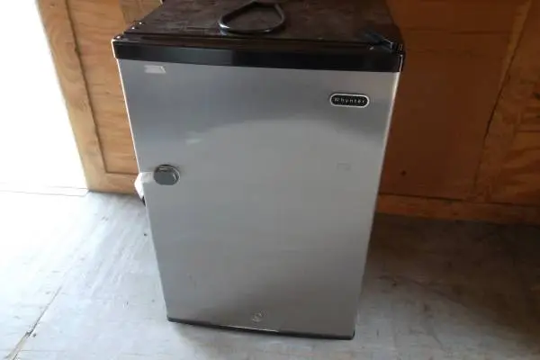 Whynter CUF-210SSa Mini UPRIGHT 2.1 Cu Ft Freezer Stainless EXCELLENT!