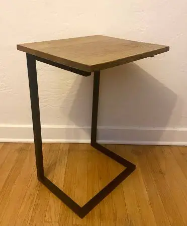 C-Shaped Wood Top End Table