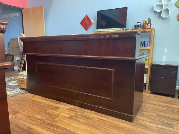 New in box 79 inch Reception desk office furniture