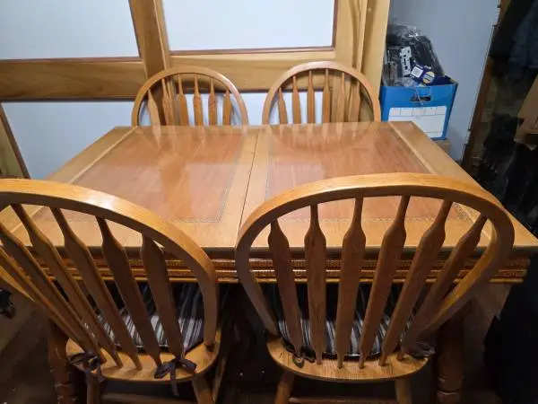 Vintage inlaid oak dining room table 4 chairs