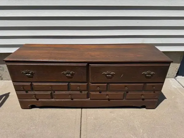 Short Household Wooden Dresser