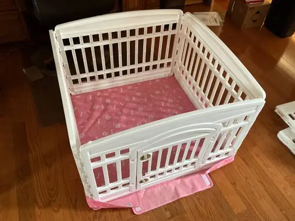 Dog playpen