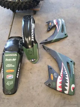 New Honda Dirt Bike Plastic fit 2003 CR 250