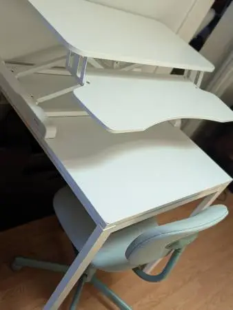 Nice used white square table, table top converter