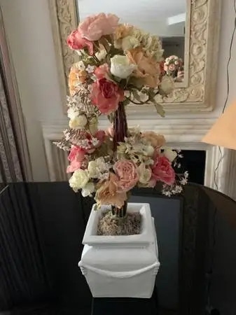 Decorative Flower centerpieceh