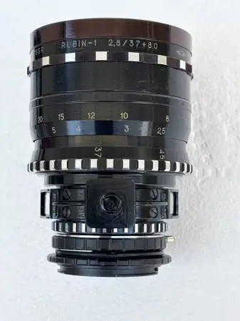 CANON EOS 37-80 mm f/2.8 RARE MANUAL ZOOM LENS